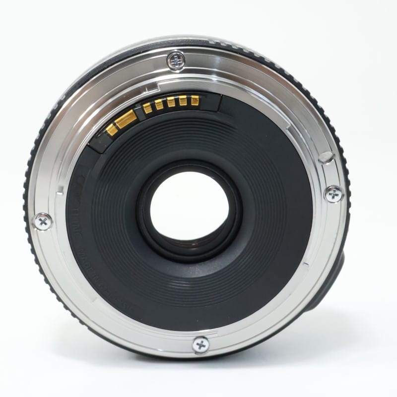 EF 40mm F2.8 STM ブラック
