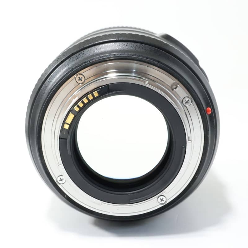 EF85mm F1.4L IS USM