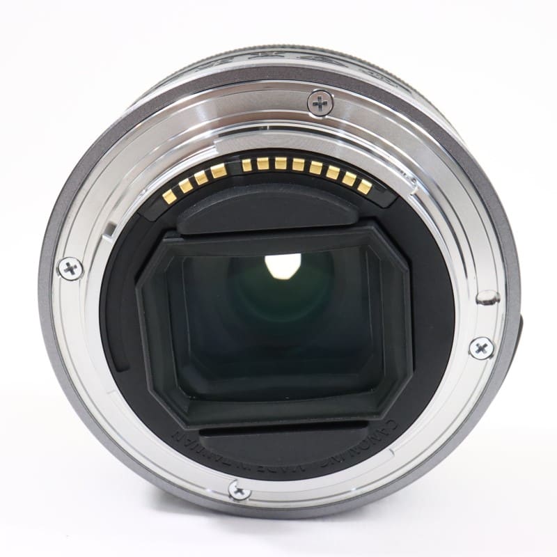RF28mm F2.8 STM