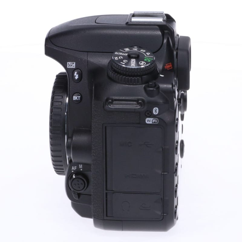 D7500 ボディ
