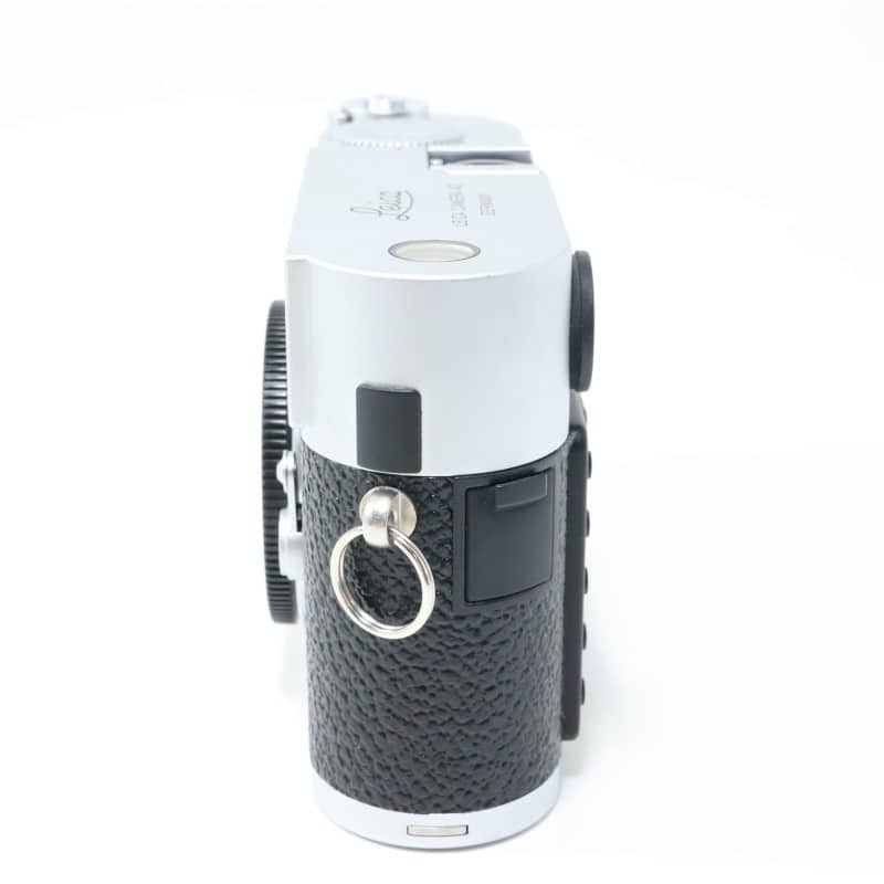 【美品】Leica M8　848ショット　シルバークローム 美品】Leica M8 848ショット シルバークローム - メルカリ