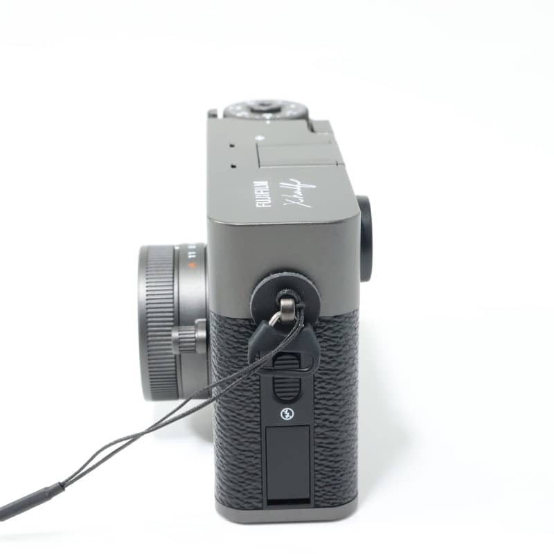 X half (FUJIFILM X-HF1) チャコールシルバー