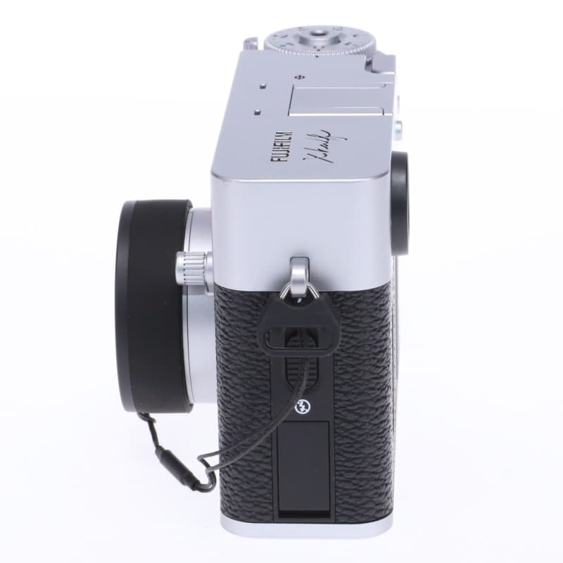 X half (FUJIFILM X-HF1) シルバー