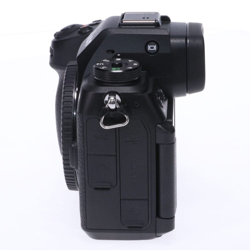 Z6III ボディ