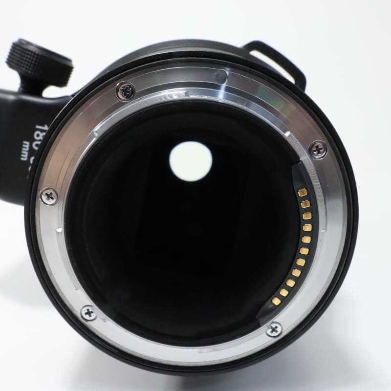NIKKOR Z 180-600mm f/5.6-6.3 VR