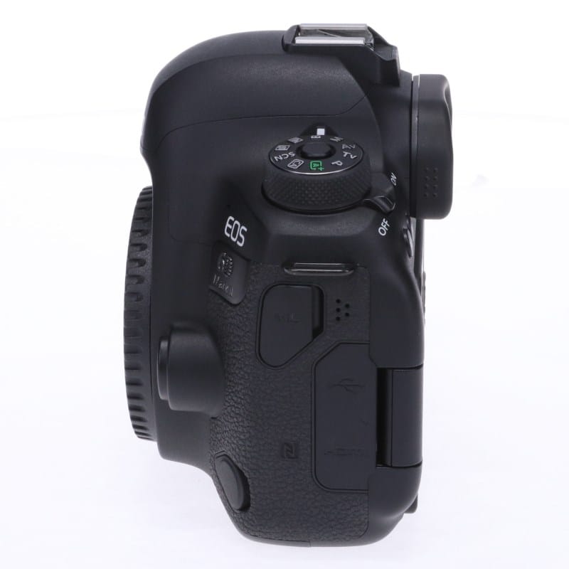 EOS 6D Mark II ボディー