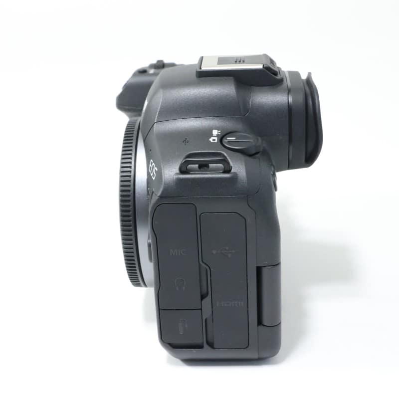 EOS R6 Mark II ボディー