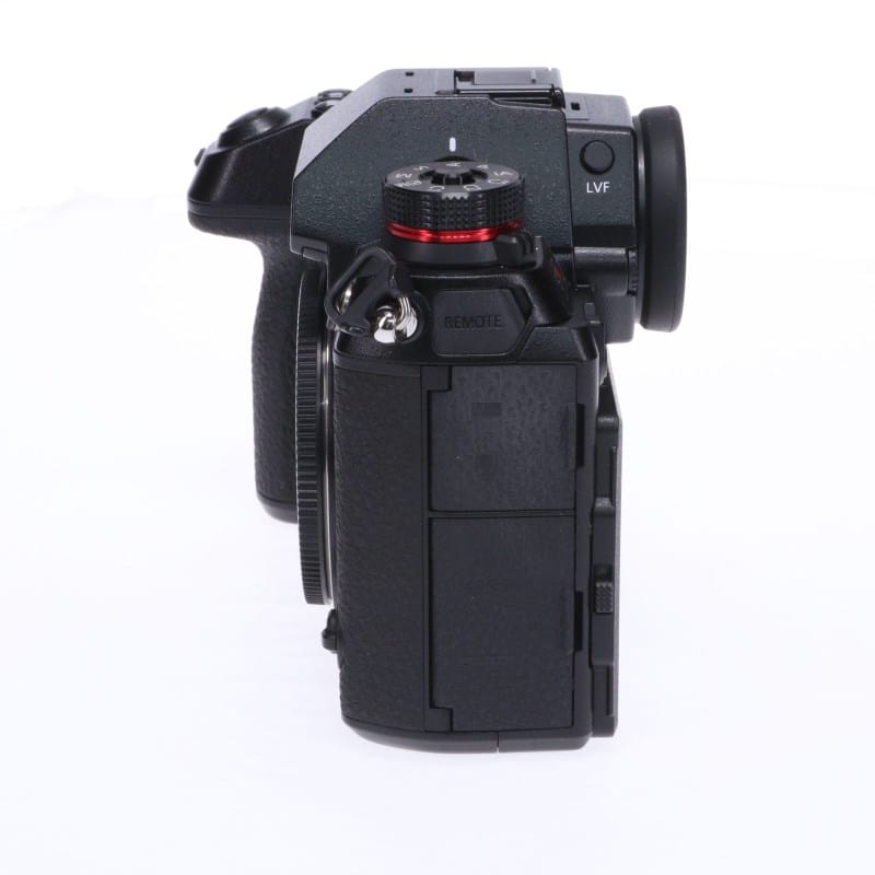 LUMIX S1R ボディ DC-S1R-K