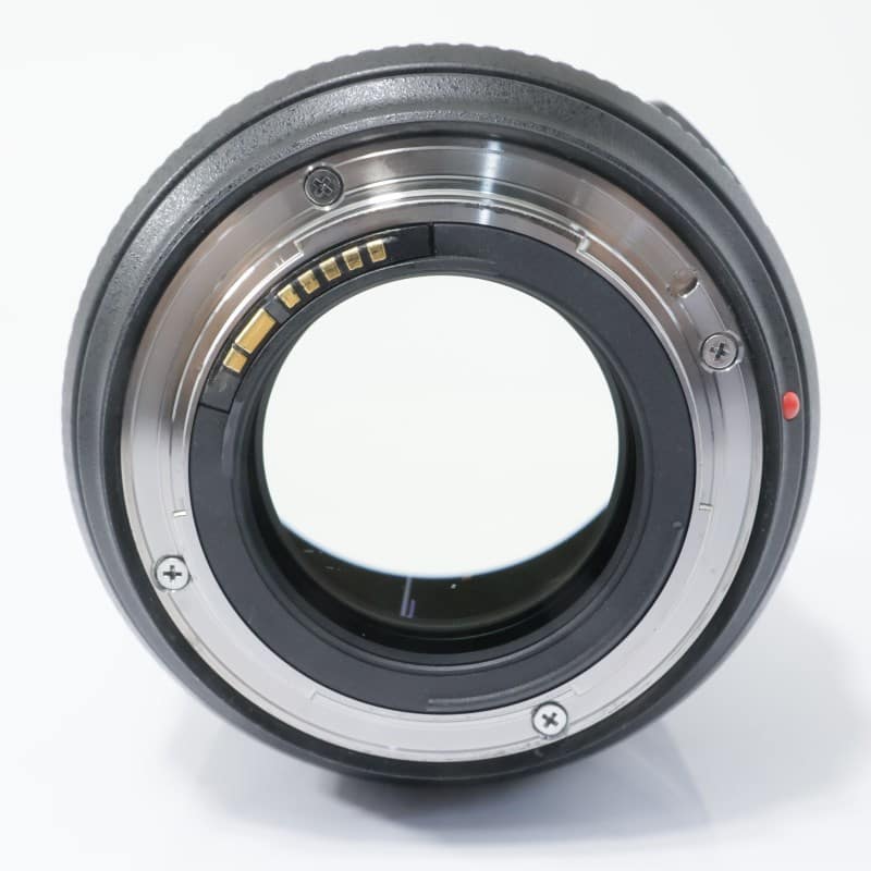 EF85mm F1.4L IS USM