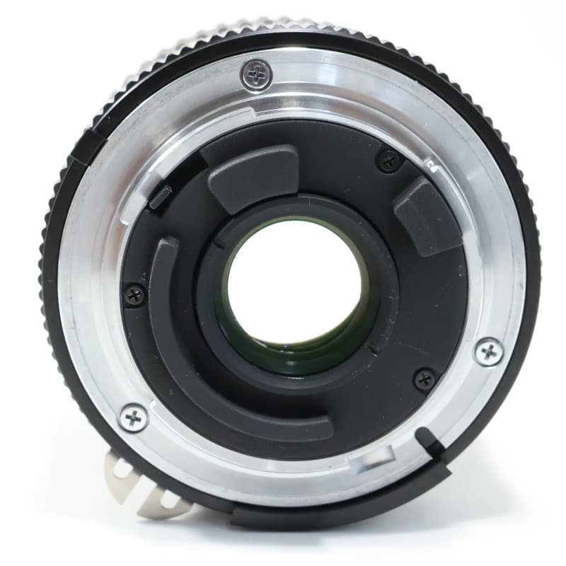 AI Nikkor 28mm f/2.8S