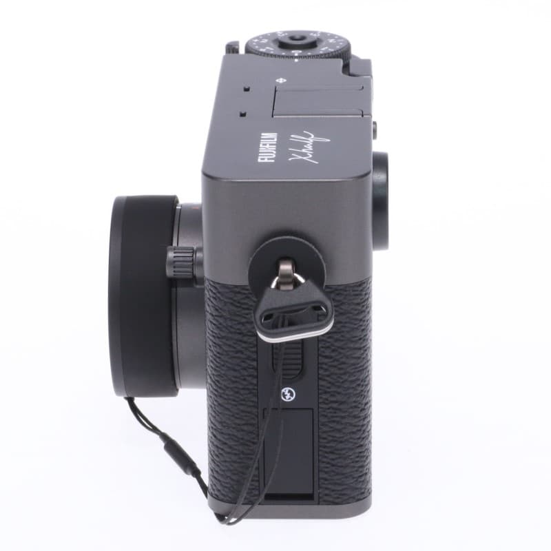 X half (FUJIFILM X-HF1) チャコールシルバー