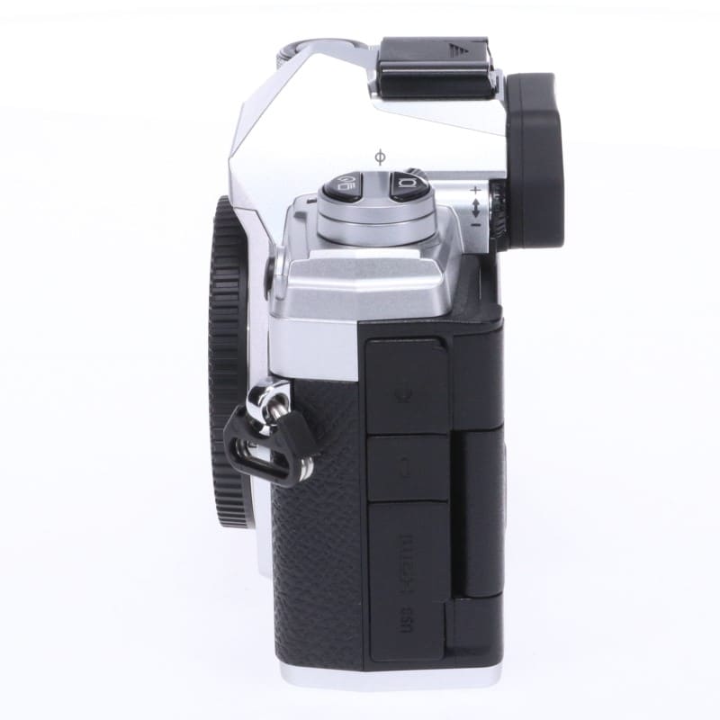 OM-D E-M5 Mark III ボディー シルバー