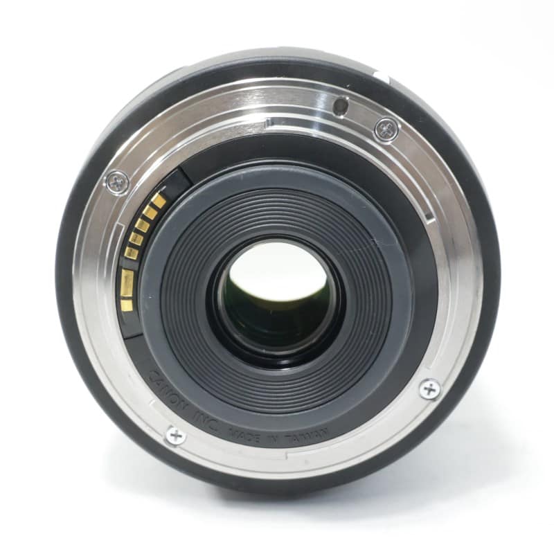 EF-S 18-135mm F3.5-5.6 IS USM