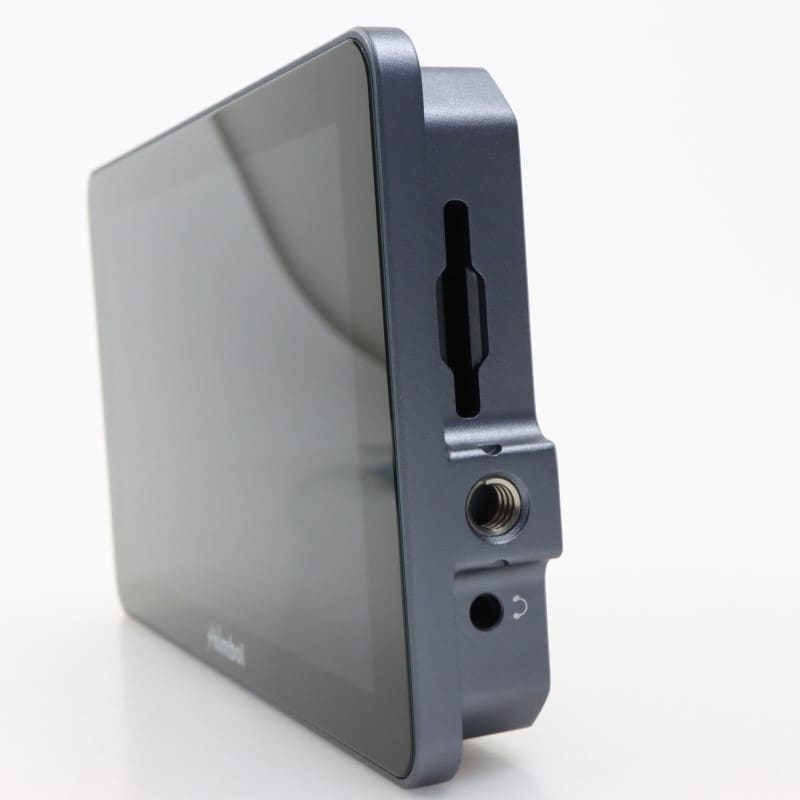 M5 [Professional on-camera monitor]