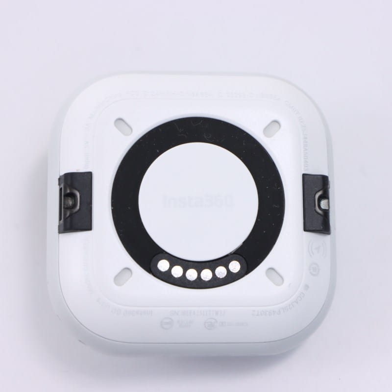 Insta360 GO Ultra アークティックホワイト CINSABEA-GOULTRA01
