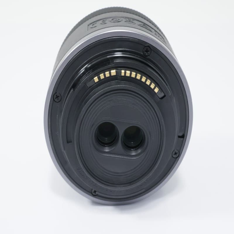 RF-S7.8mm F4 STM DUAL