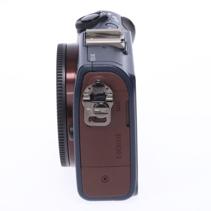 EOS M2 ボディ ベイブルー