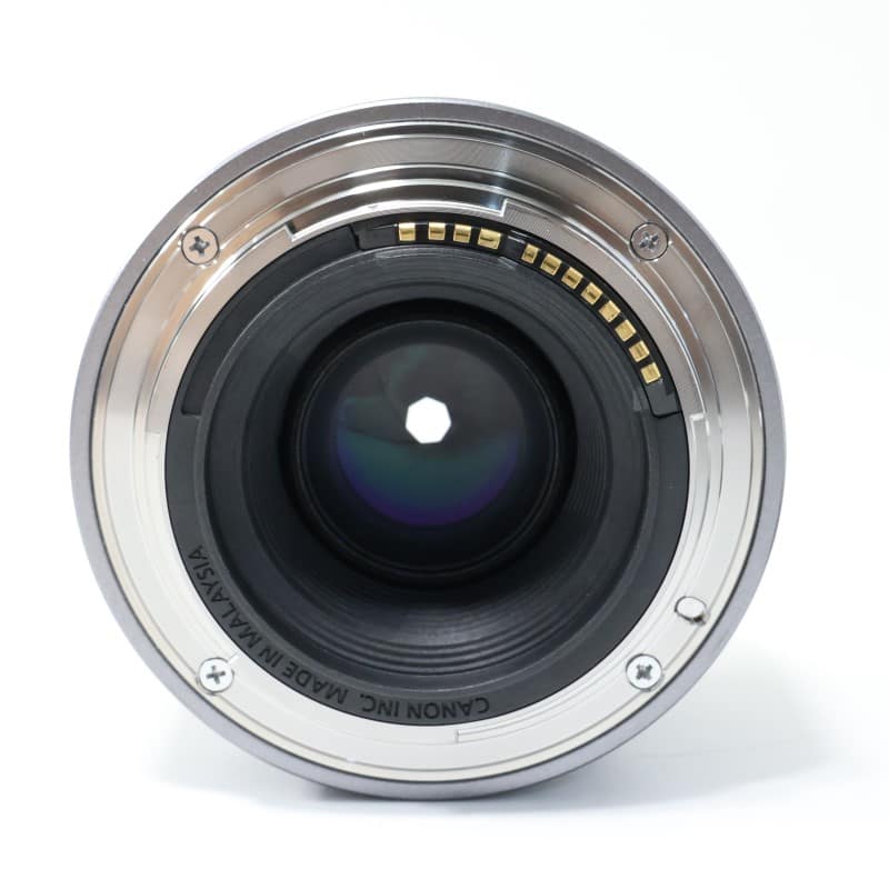 RF50mm F1.8 STM