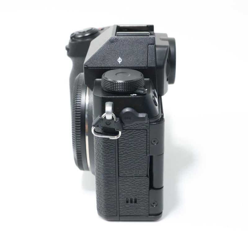 FUJIFILM X-S20 ボディ