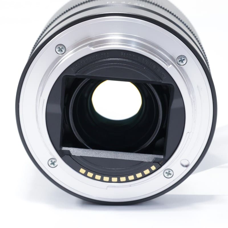 SONY FE 28mm F2 レンズ 　中古品 SONY FE 28mm F2 SEL28F20 AB+ランク 中古｜フジヤカメラ