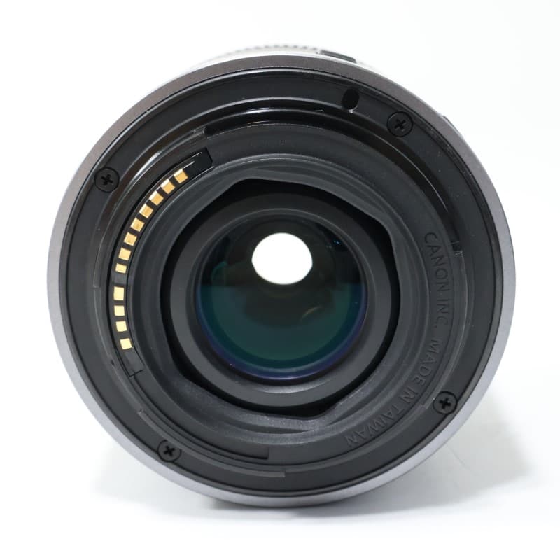 RF24-50mm F4.5-6.3 IS STM