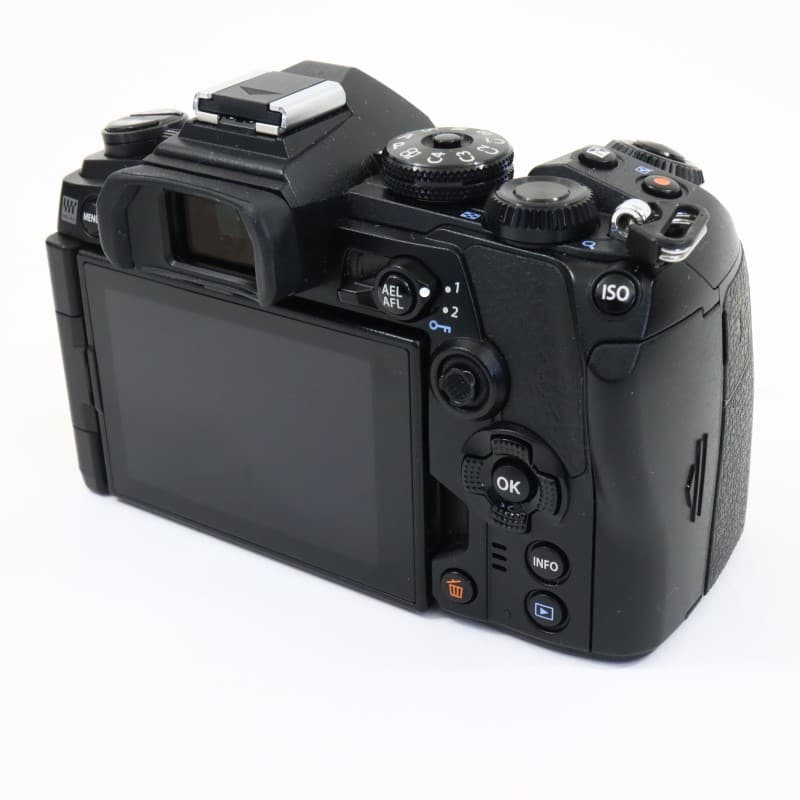 OM-D E-M1 Mark III ボディー