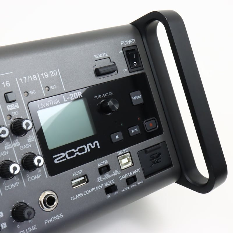LiveTrak L-20R
