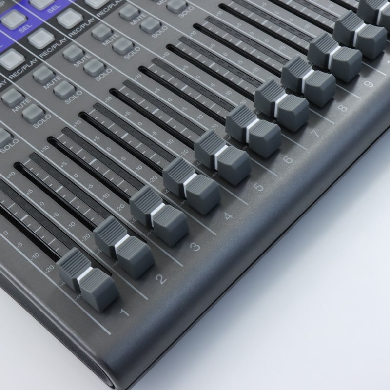 LiveTrak L-20 [デジタルミキサー/レコーダー]