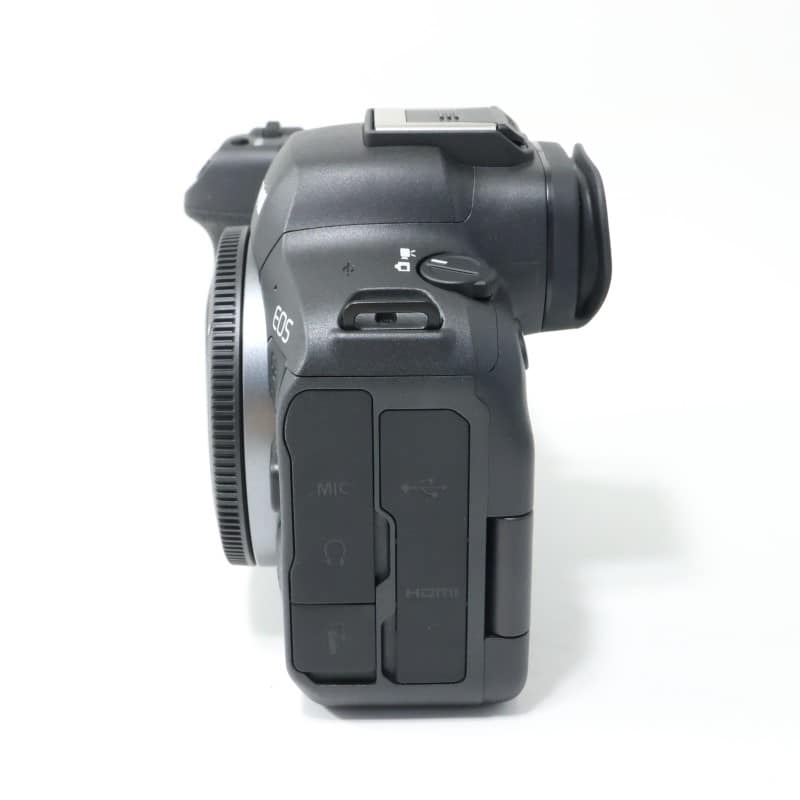 EOS R6 Mark II ボディー