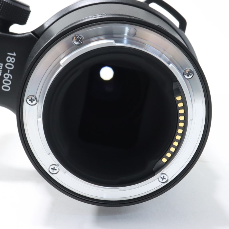 NIKKOR Z 180-600mm f/5.6-6.3 VR