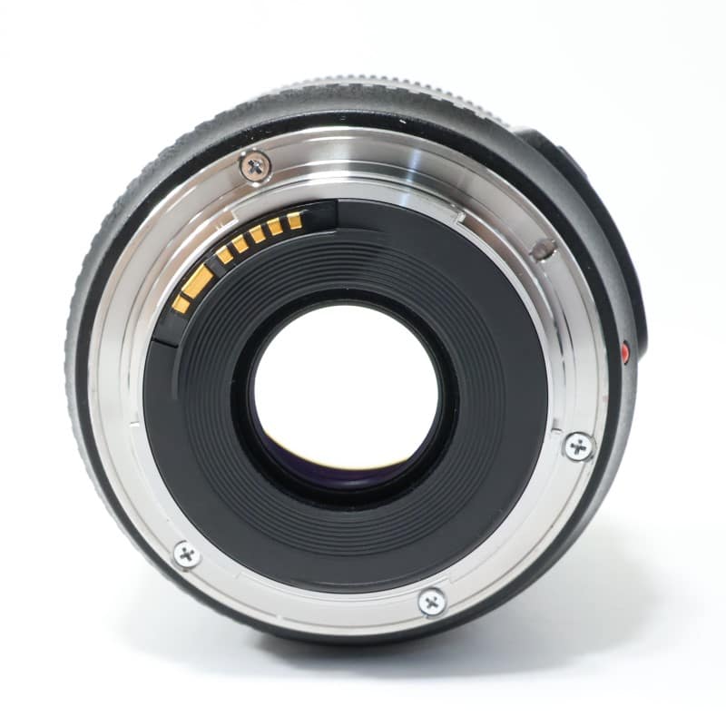 EF 35mm F2 IS USM