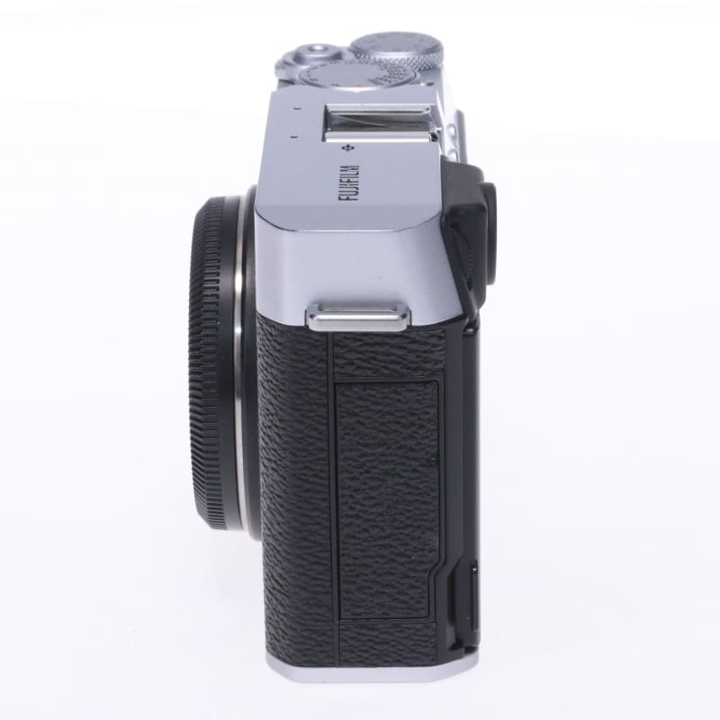 X-E4 シルバー