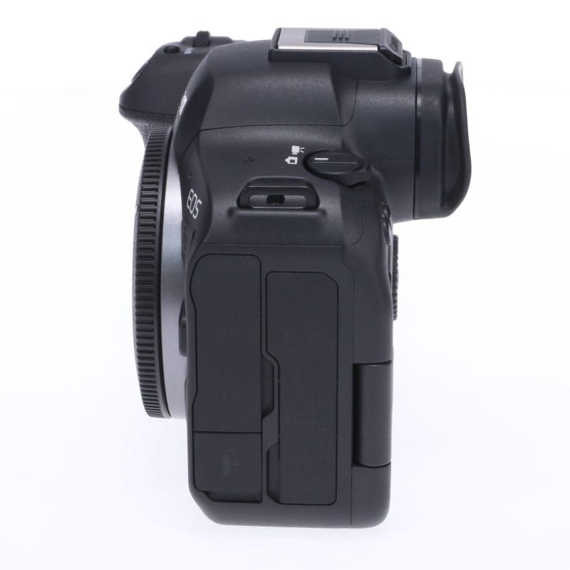 EOS R6 Mark II ボディー