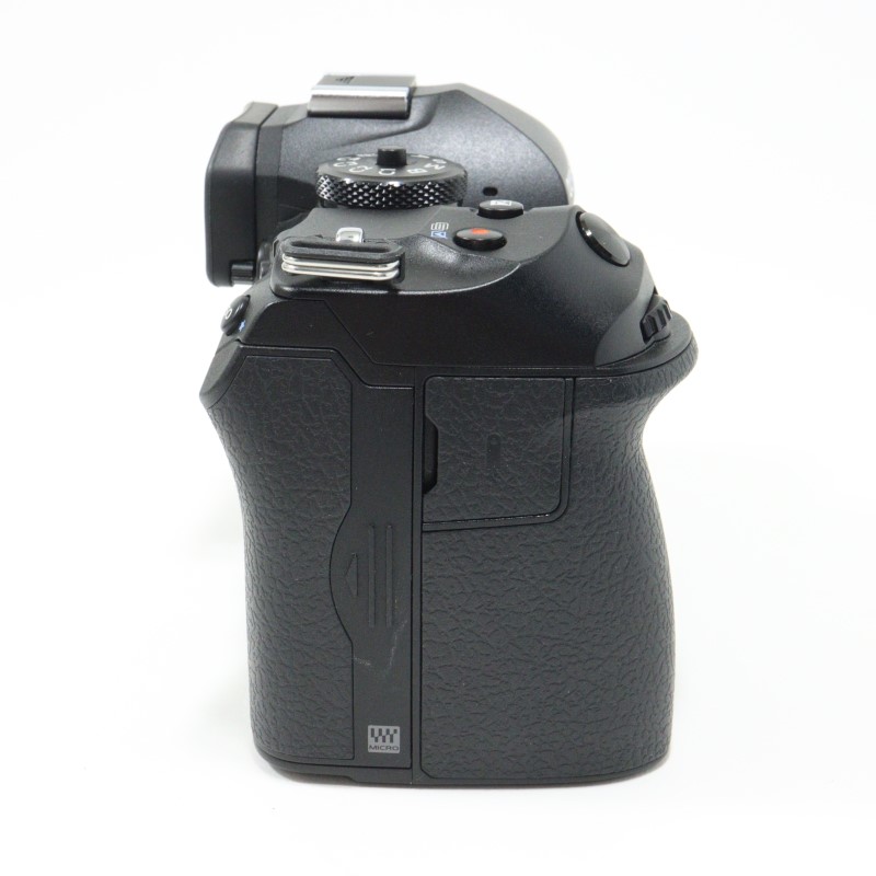OM SYSTEM OM-1 ボディ