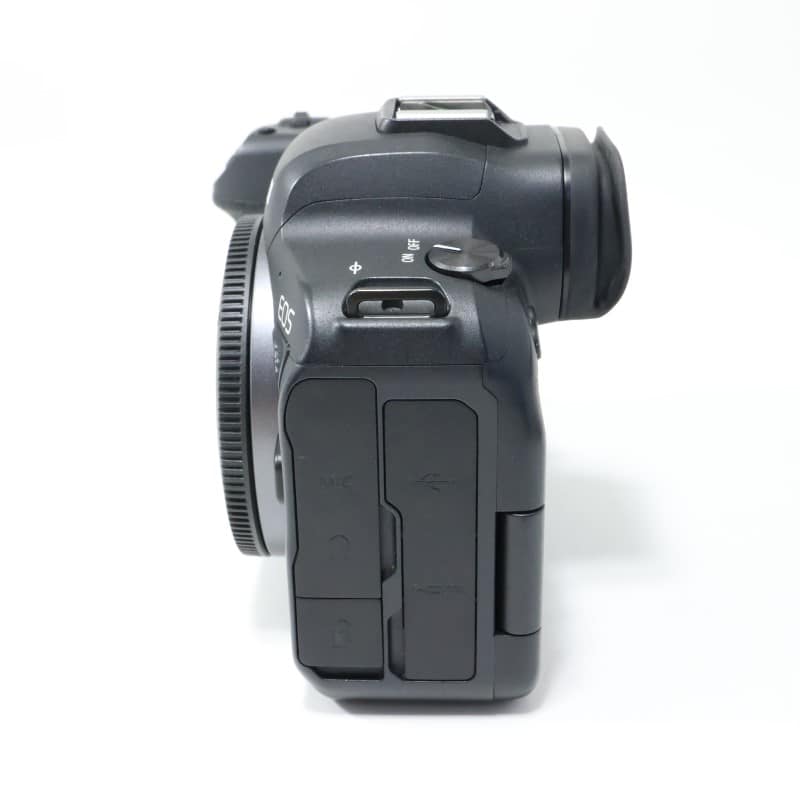 EOS R6 ボディー