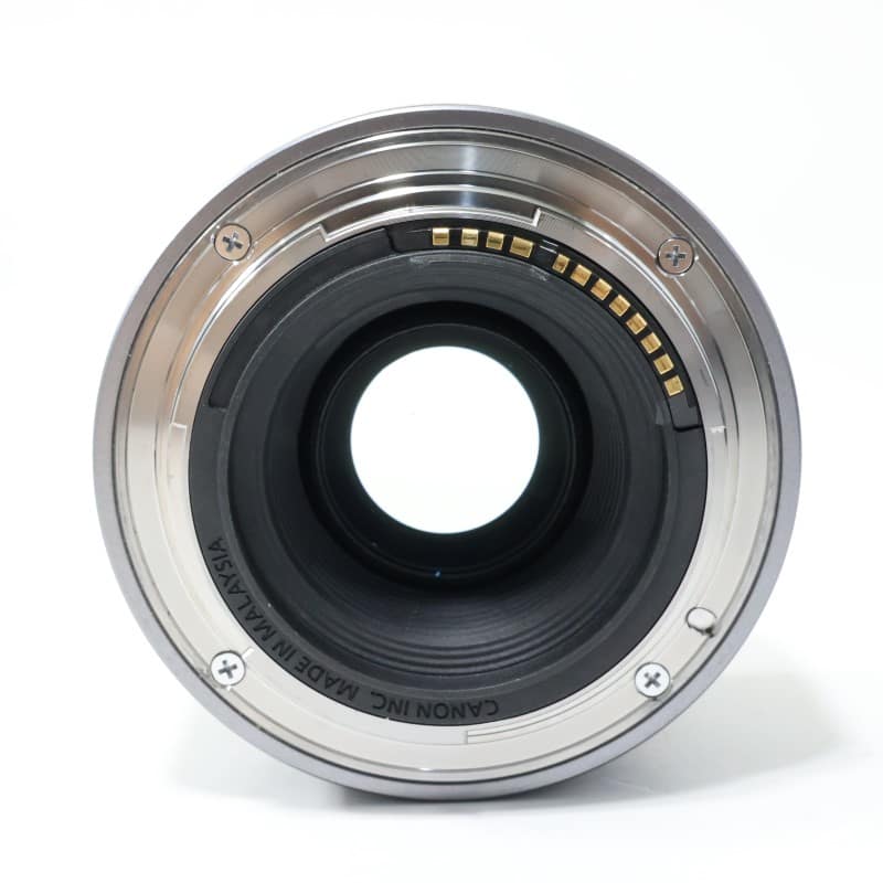 RF50mm F1.8 STM