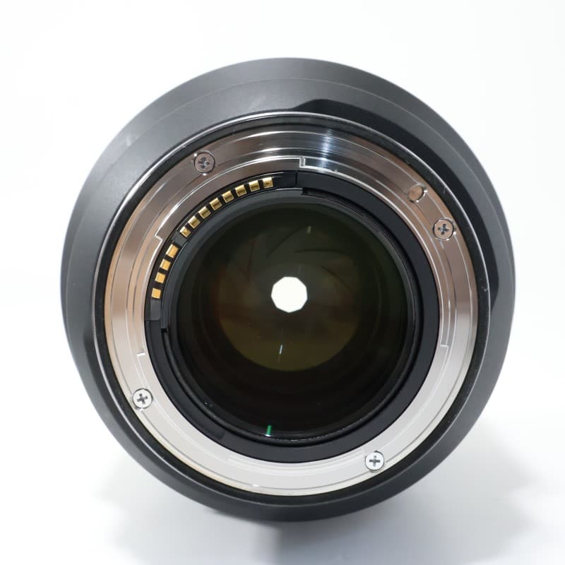 Canon RF85mm F1.2 L USM DS 中古 C2120173798684｜中古通販
