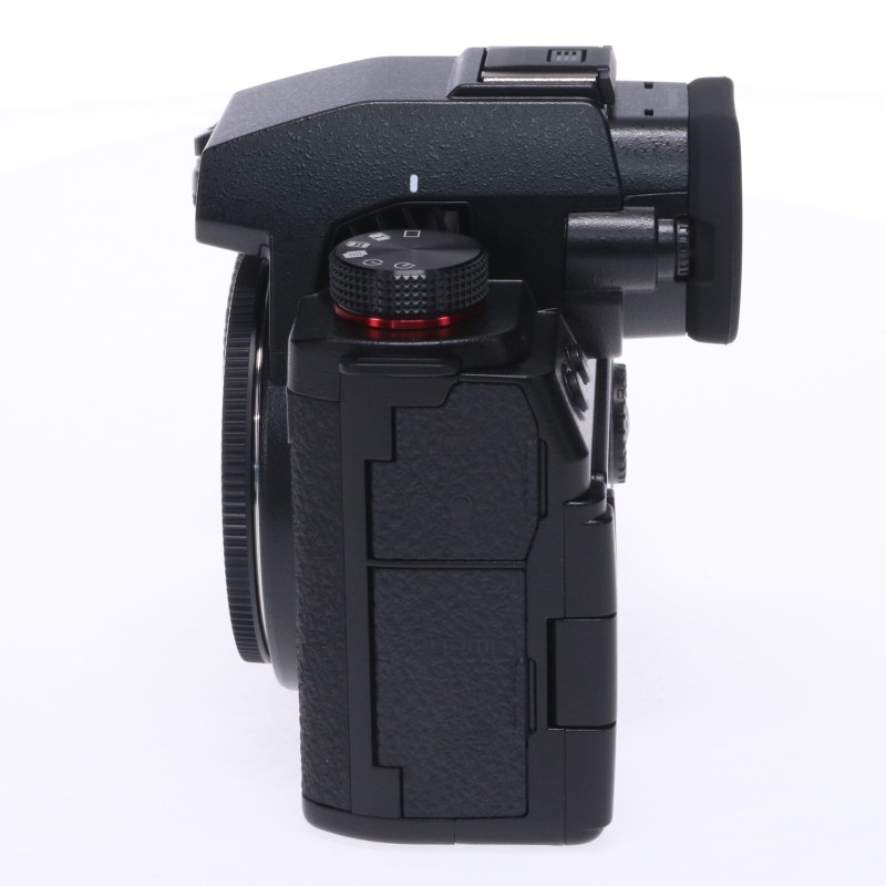 LUMIX DC-S5M2
