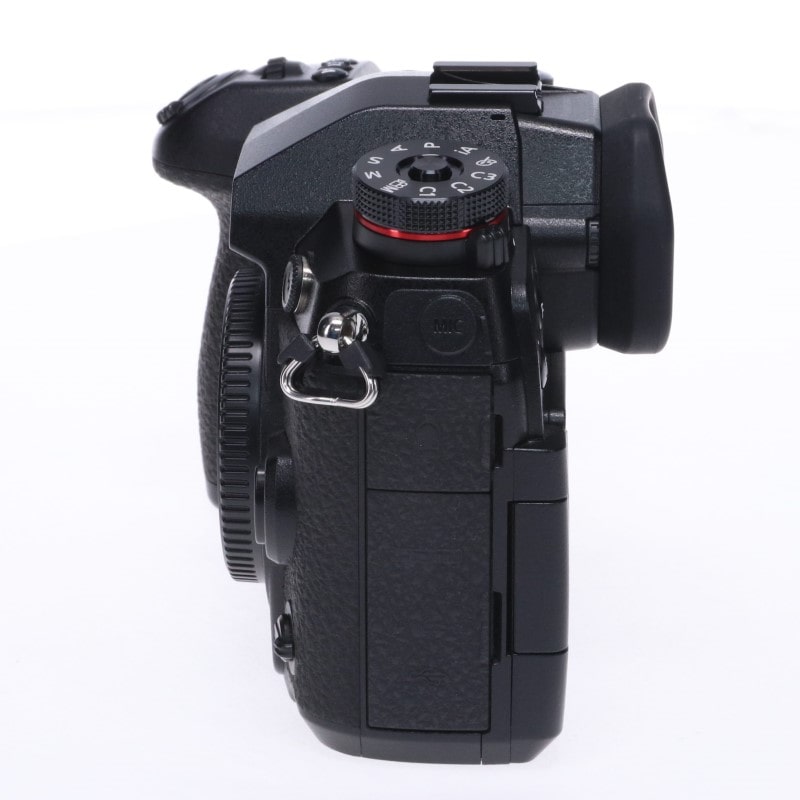 LUMIX G9 Pro DC-G9