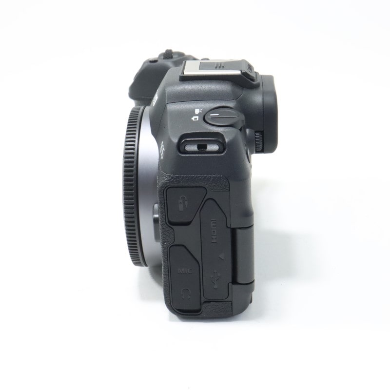 EOS R8 ボディー