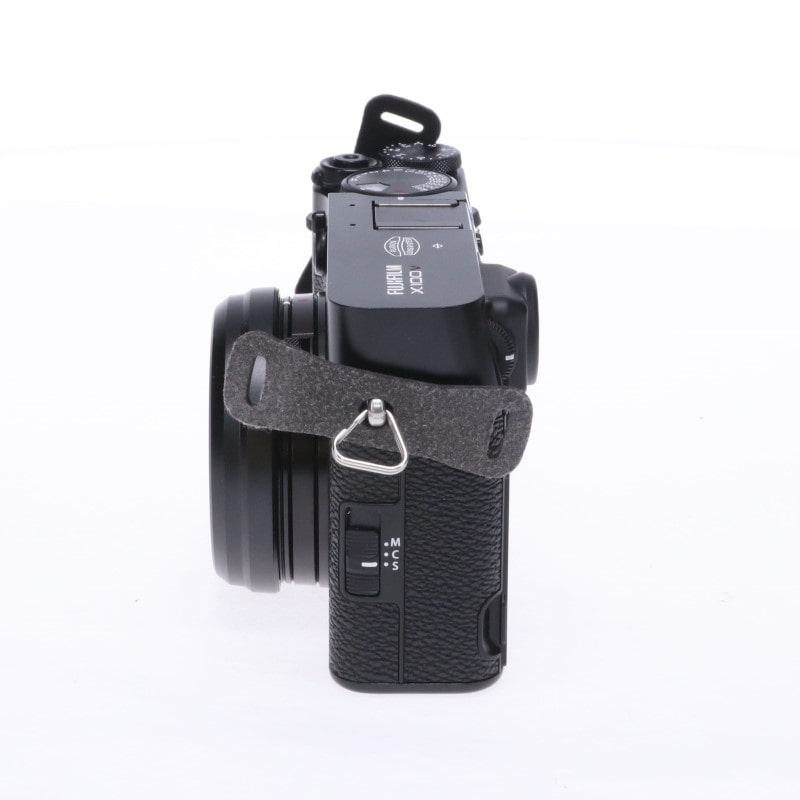 X100V ブラック