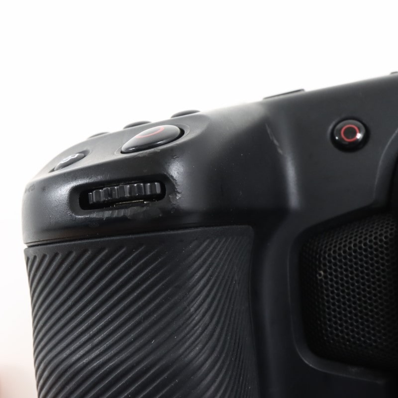 CINECAMPOCHDMFT4K [Blackmagic Pocket Cinema Camera 4K]