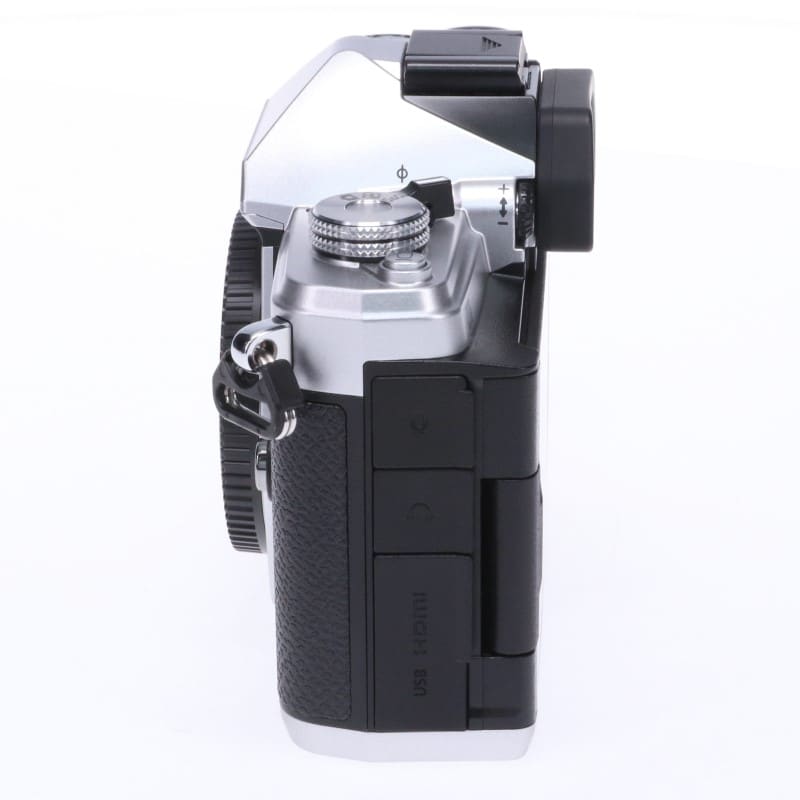 OM SYSTEM OM-3 ボディー シルバー