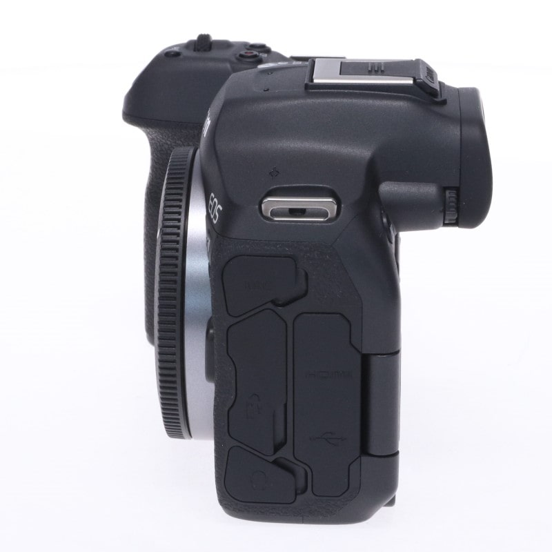 EOS R7