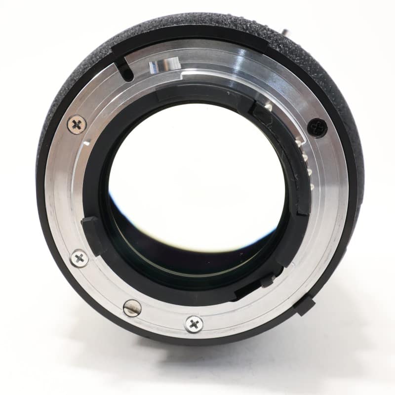 Ai AF DC-Nikkor 105mm f/2D