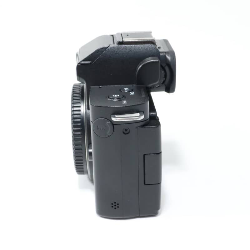 LUMIX G100 DC-G100 ボディ単体