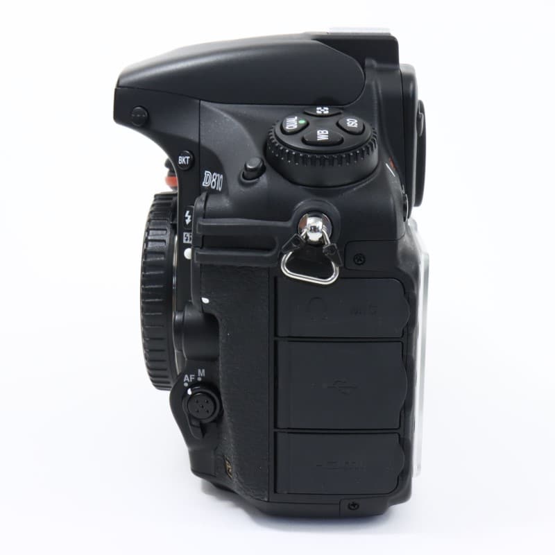 D810