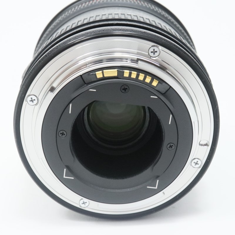 Canon EF 8-15mm F4 L フィッシュアイ USM 中古 C2120178262272｜フジヤカメラ