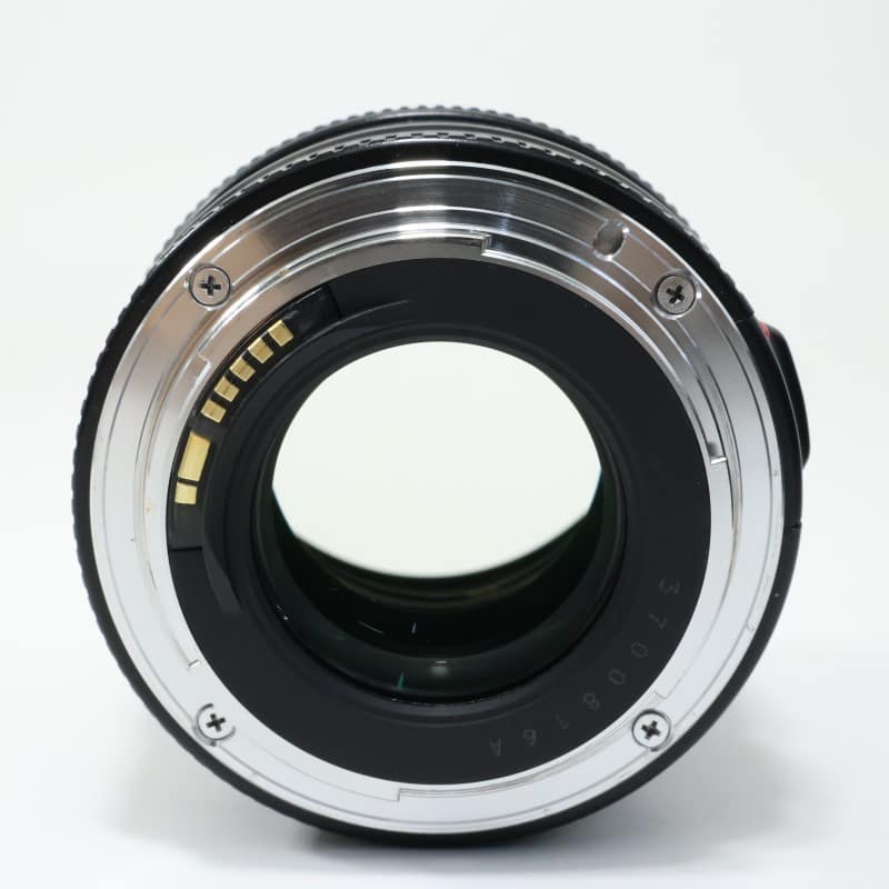 EF 100mm F2 USM