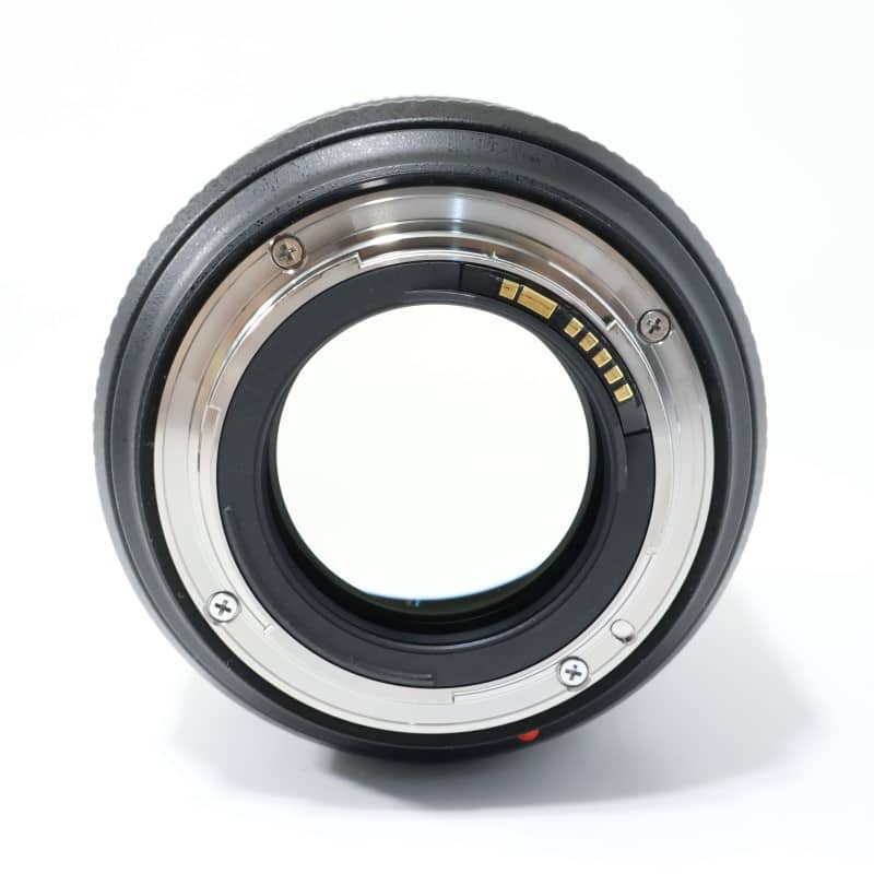EF85mm F1.4L IS USM